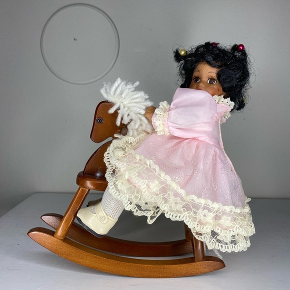 Toys Vintage African American Porcelain Doll In Baby Pink Dress On A